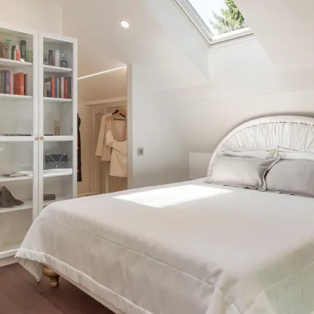 Villa Luxury With Sauna In The Pine Forest Close To Centre