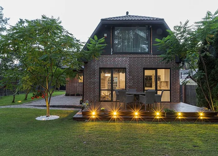 Luxury With Sauna In The Pine Forest Close To Centre *